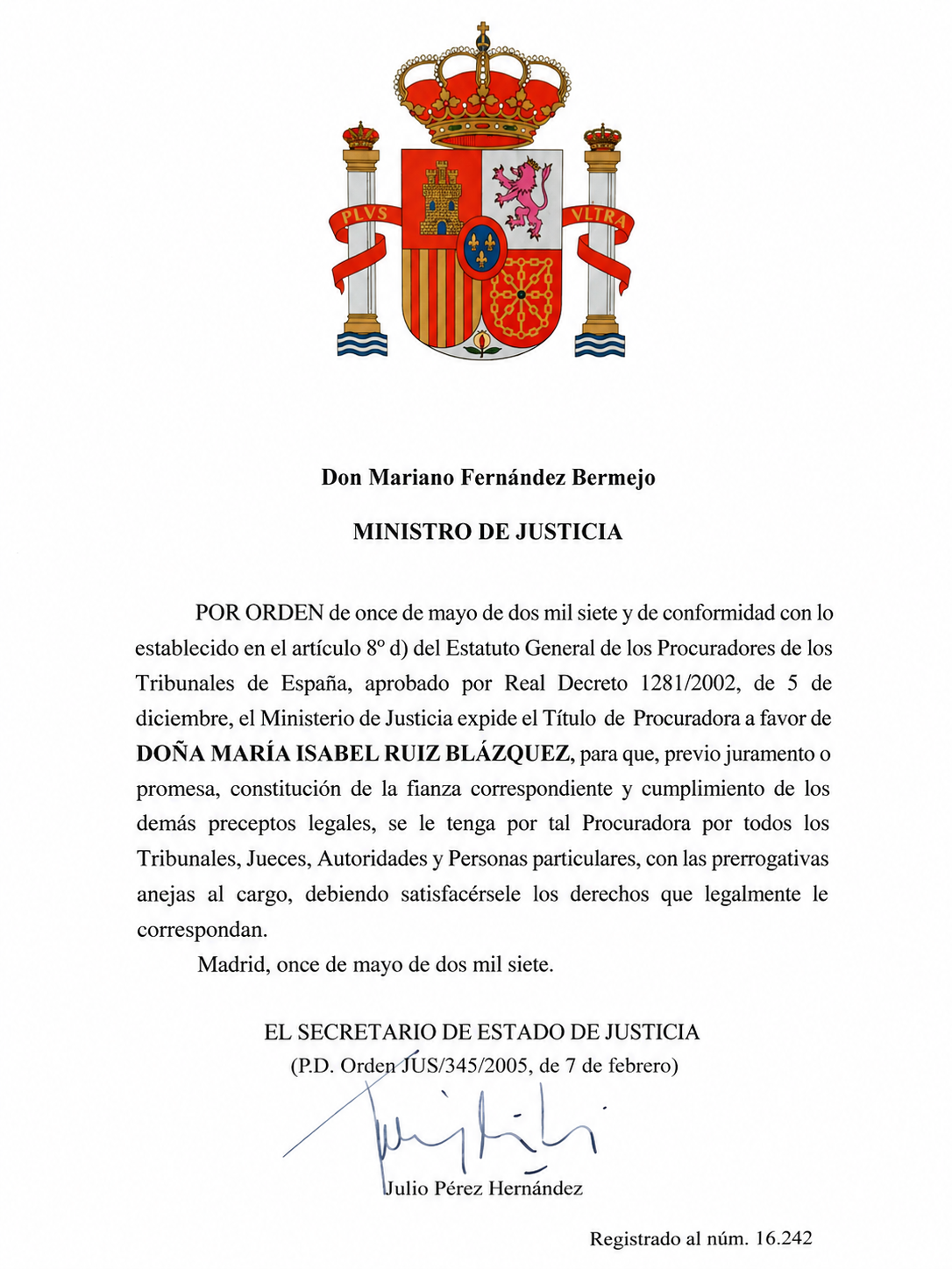 Título de Procuradora de María Isabel Ruiz Blázquez